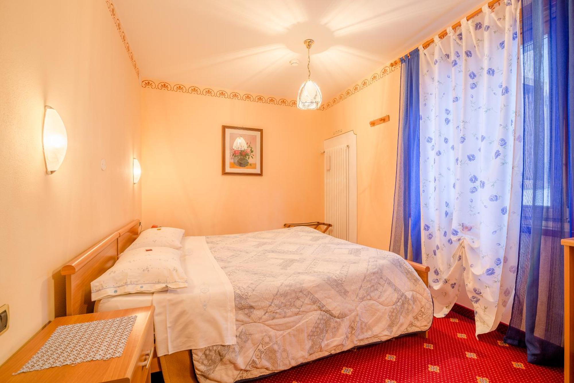 Albergo Genzianella Rocca Pietore Exterior foto