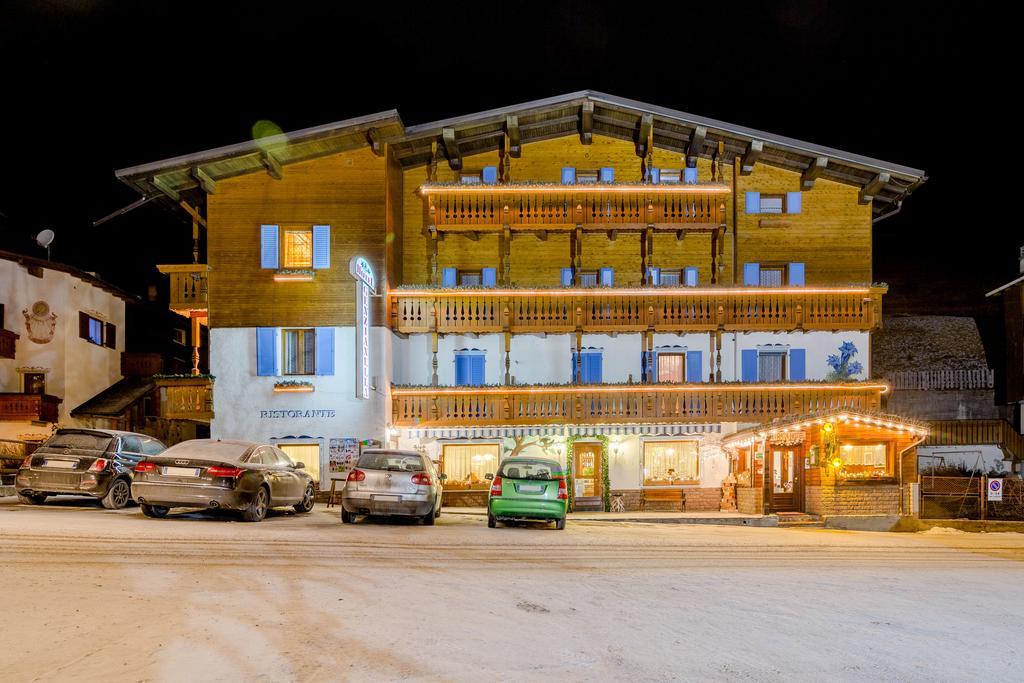 Albergo Genzianella Rocca Pietore Exterior foto